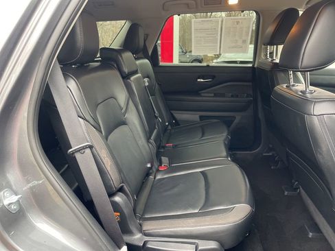 Certified 2023 Nissan Pathfinder SL AWD/4WD image 21