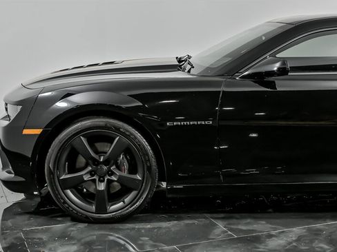 Used 2014 Chevrolet Camaro SS image 6