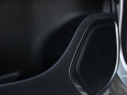 Used 2018 Lincoln MKX Reserve w/ Lincoln MKX Climate Package image 11