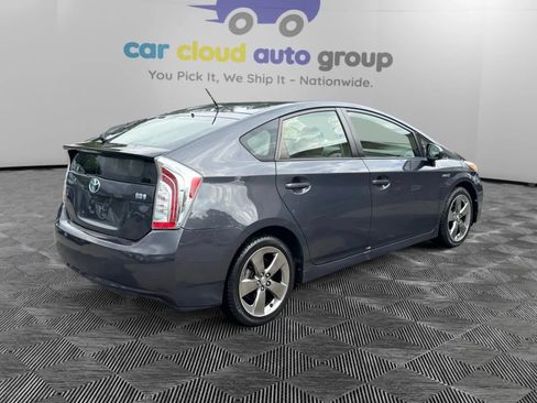 Used 2014 Toyota Prius Two FWD image 5