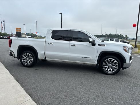 Used 2021 GMC Sierra 1500 SLT w/ SLT Convenience Package AWD/4WD image 6