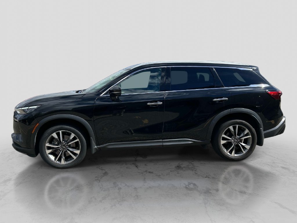 Used 2023 INFINITI QX60 Luxe AWD/4WD image 2