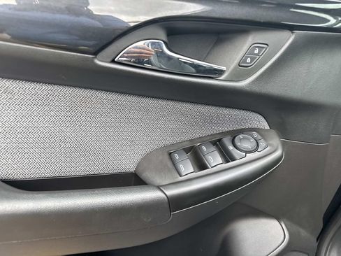 Used 2025 Chevrolet TrailBlazer LT FWD image 20