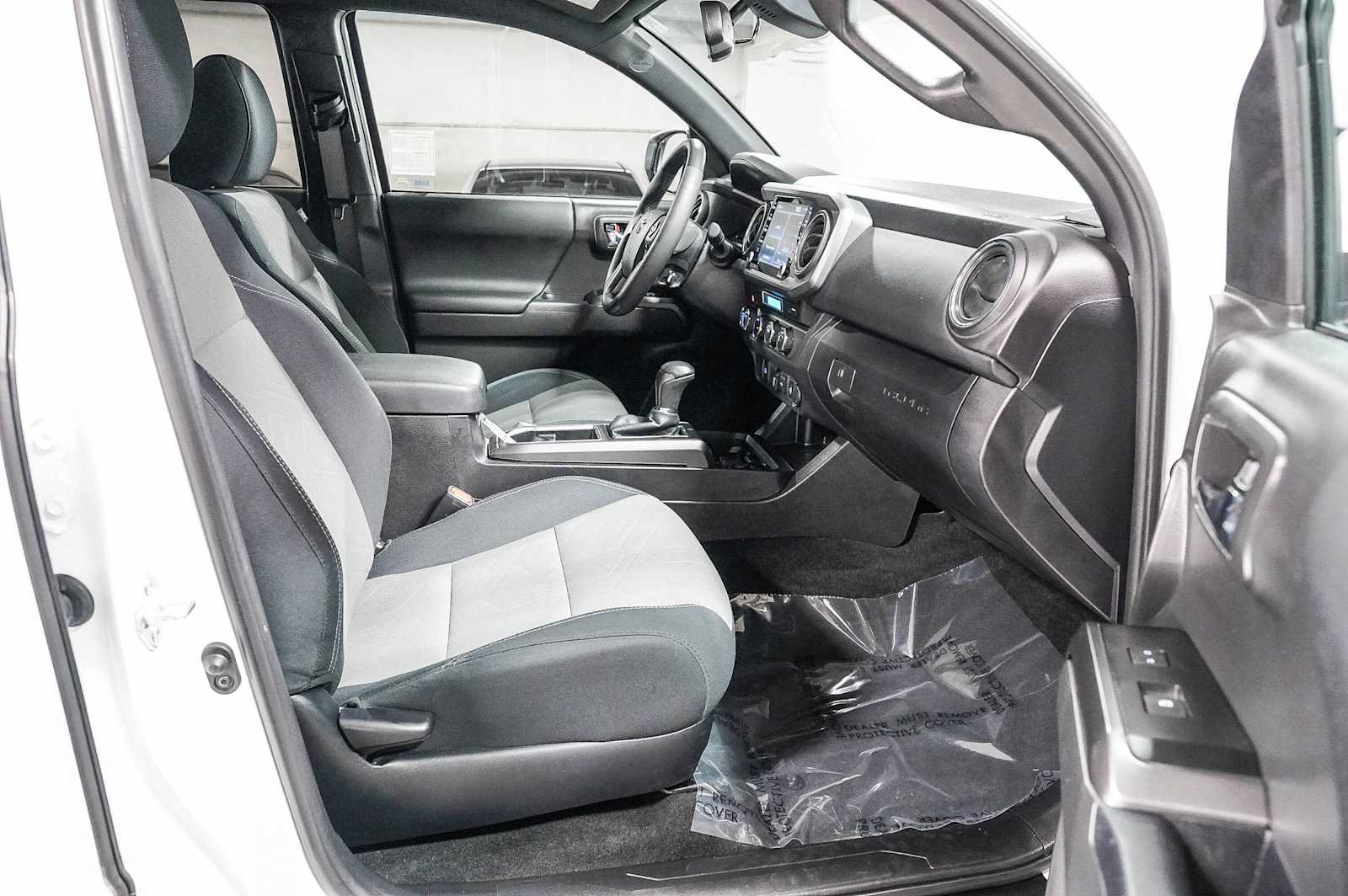 Certified 2023 Toyota Tacoma TRD Sport AWD/4WD image 16