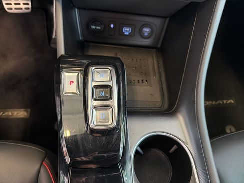 Used 2020 Hyundai Sonata SEL Plus w/ Tech Package image 21