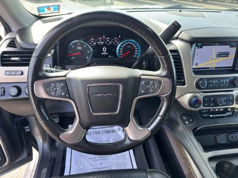 Used 2018 GMC Yukon XL Denali w/ Denali Ultimate Package image 19