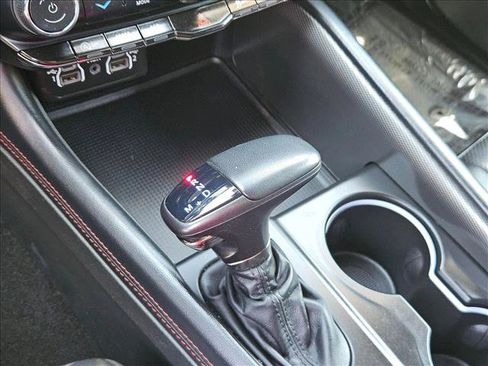Used 2024 Dodge Durango GT AWD/4WD image 17
