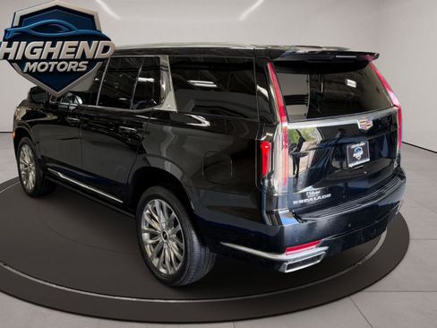 Used 2023 Cadillac Escalade Premium Luxury w/ Touring Package AWD/4WD image 4