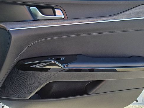 Used 2023 Kia K5 EX image 36