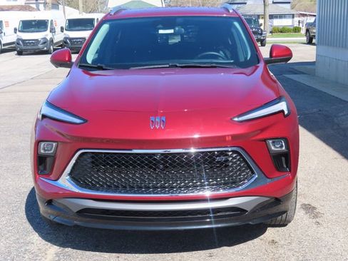 Used 2024 Buick Encore GX Sport Touring w/ Advanced Technology Package image 9
