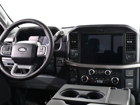 New 2026 Ford F150 XLT w/ Equipment Group 302A MID image 8