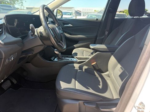 Used 2025 Buick Encore GX Preferred FWD image 25