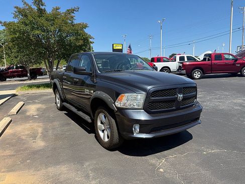 Used 2014 RAM 1500 Express AWD/4WD image 7