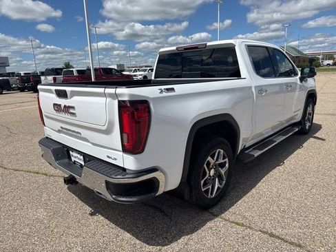Certified 2023 GMC Sierra 1500 SLT w/ SLT Premium Package image 3