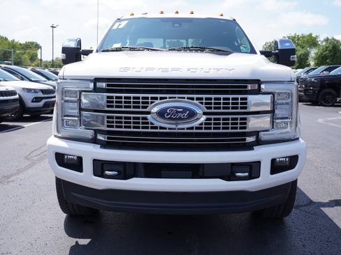 Used 2017 Ford F350 Platinum w/ Platinum Ultimate Package AWD/4WD image 11
