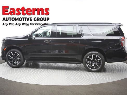 Used 2024 Chevrolet Suburban RST RWD image 63