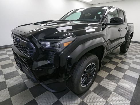 New 2026 Toyota Tacoma TRD Sport AWD/4WD image 4
