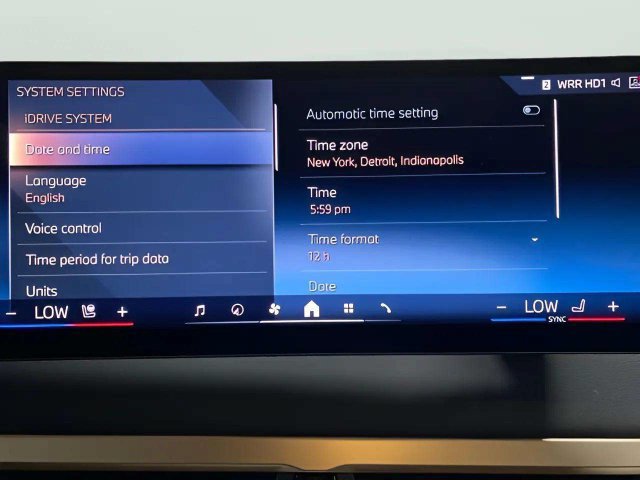 Used 2024 BMW iX xDrive50 w/ Premium Package AWD/4WD image 76