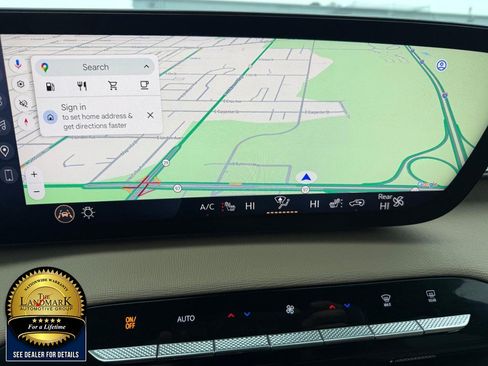 Used 2025 Buick Enclave Preferred image 16