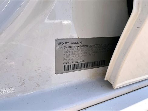 Used 2015 Audi A4 2.0T Premium Plus w/ Technology Package image 35