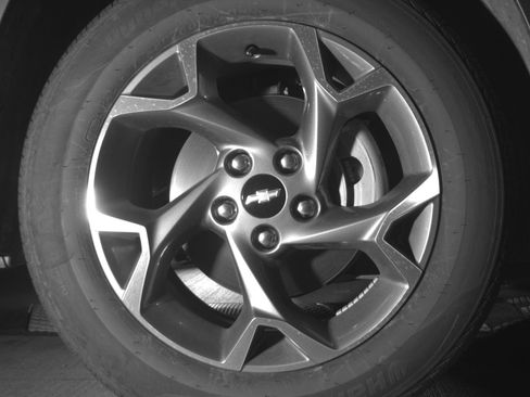 Used 2025 Chevrolet Trax LT w/ LT Convenience Package FWD image 13