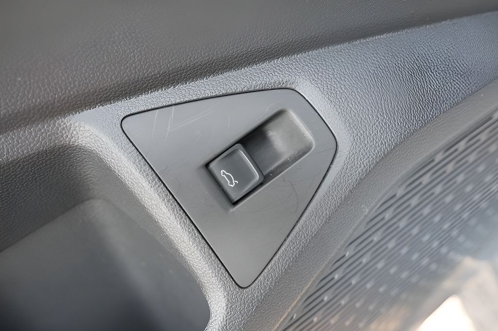 Used 2025 Volkswagen Jetta GLI Autobahn FWD image 22