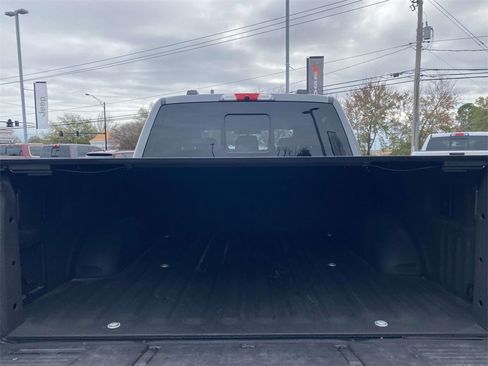 Used 2022 Ford F150 Lariat w/ Equipment Group 502A High image 45