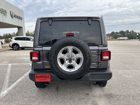 Certified 2021 Jeep Wrangler Unlimited Sport image 6