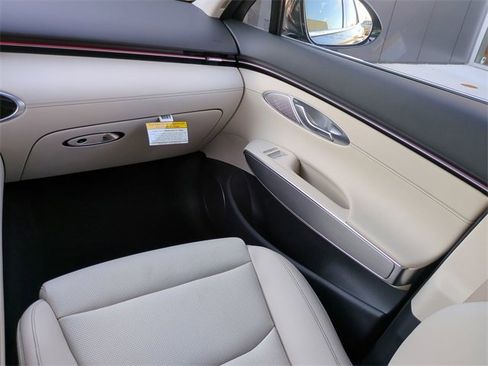 Certified 2026 Genesis GV70 2.5T Select image 15