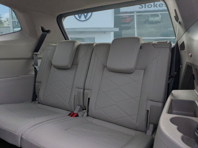 New 2026 Volkswagen Atlas SE FWD image 14