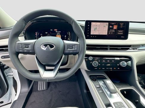 Used 2027 INFINITI QX60 Pure w/ Cargo Package FWD image 12