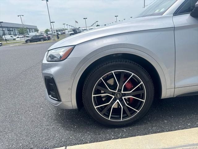 Used 2023 Audi SQ5 Prestige w/ Prestige Package AWD/4WD image 12