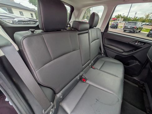 Used 2015 Subaru Forester 2.5i Limited AWD/4WD image 32