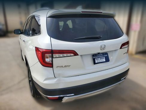 Used 2019 Honda Pilot Touring image 11