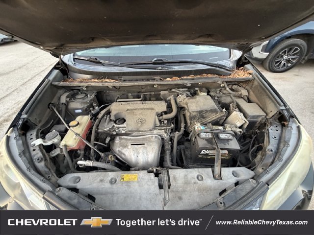 Used 2015 Toyota RAV4 LE FWD image 29