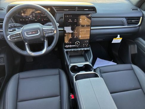 New 2026 GMC Terrain Elevation w/ Elevation Premium Package AWD/4WD image 14