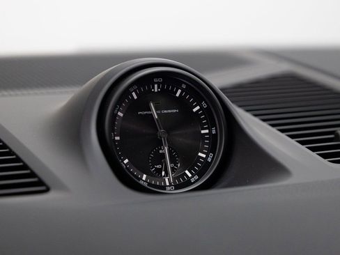 New 2026 Porsche Cayenne Coupe image 20