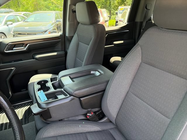 Used 2022 Chevrolet Silverado 1500 LT AWD/4WD image 20