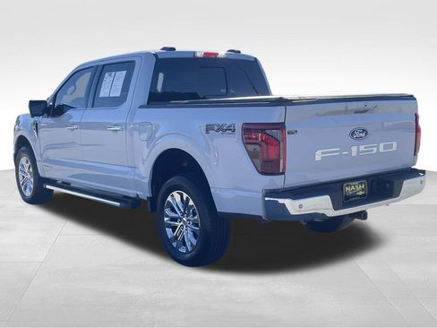 Used 2025 Ford F150 Lariat w/ Equipment Group 501A Mid image 5