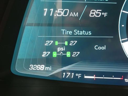 Used 2025 Chevrolet Corvette Z06 RWD image 13