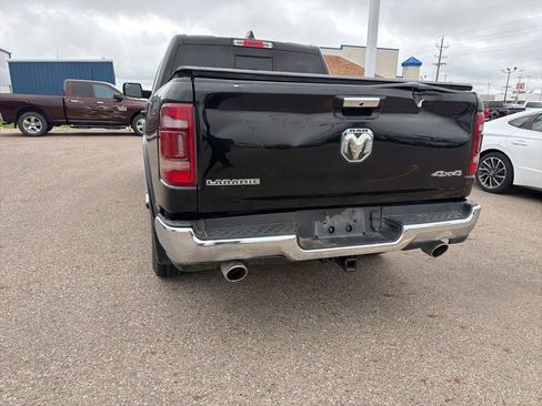 Used 2019 RAM 1500 Laramie AWD/4WD image 9