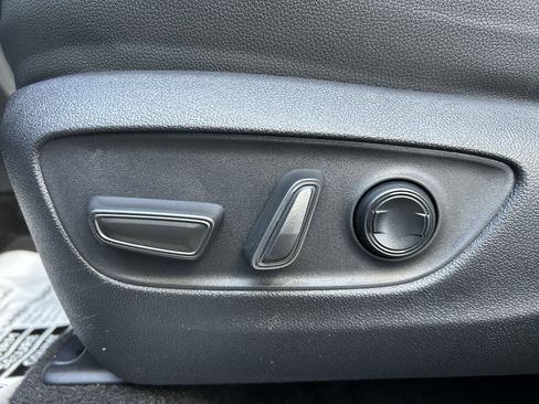 Certified 2026 Toyota Grand Highlander Platinum image 15