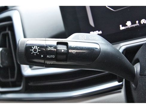 Certified 2024 Kia Sorento SX FWD image 17