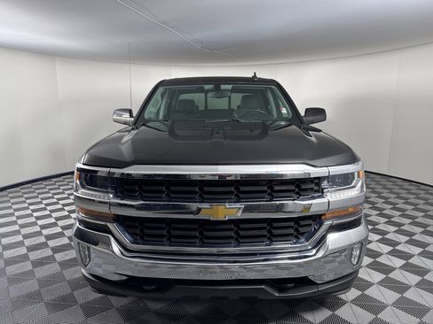 Used 2018 Chevrolet Silverado 1500 LT w/ All Star Edition image 8