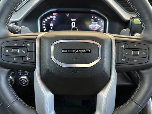 Used 2025 GMC Sierra 1500 Denali AWD/4WD image 23
