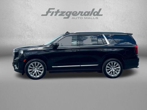 Used 2024 GMC Yukon Denali w/ Advanced Technology Package AWD/4WD image 5