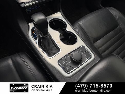 Used 2018 Jeep Grand Cherokee Limited AWD/4WD image 15