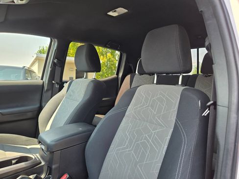 Used 2023 Toyota Tacoma TRD Off-Road w/ Black Out Package (TMS) AWD/4WD image 21