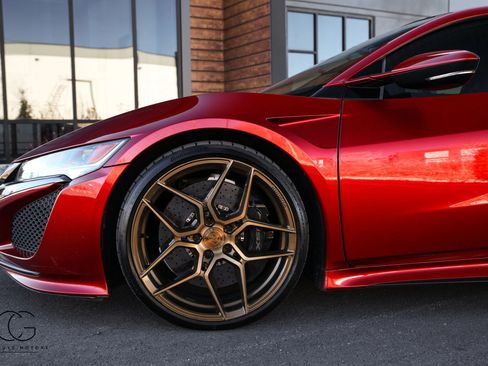 Used 2017 Acura NSX Coupe 2D image 11