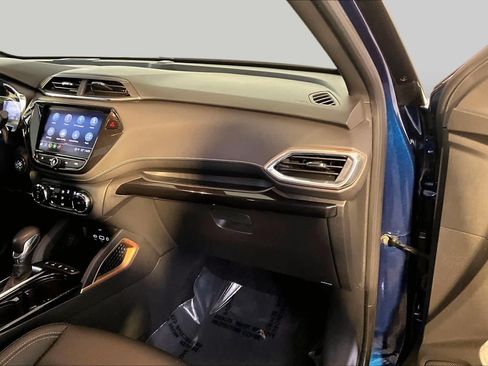 Used 2022 Chevrolet TrailBlazer ACTIV w/ Technology Package AWD/4WD image 19